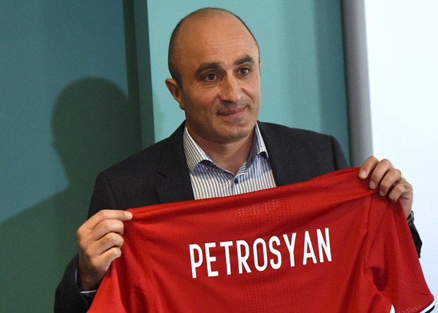 Արթուր Պետրոսյանը Արթուր Պետրոսյանը