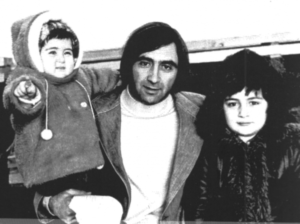 Երեխաների հետ Երեխաների հետ