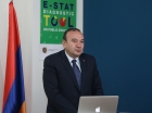 С сентября в армянских школах введут электронное обучение 